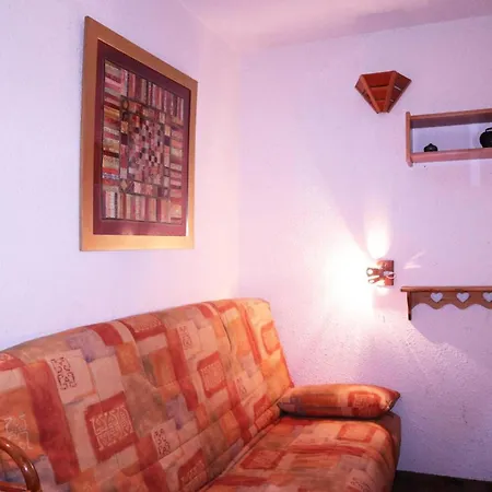 Apartment Le Pouzenc - 6 Personnes 1650 Mae-0994 Les Orres